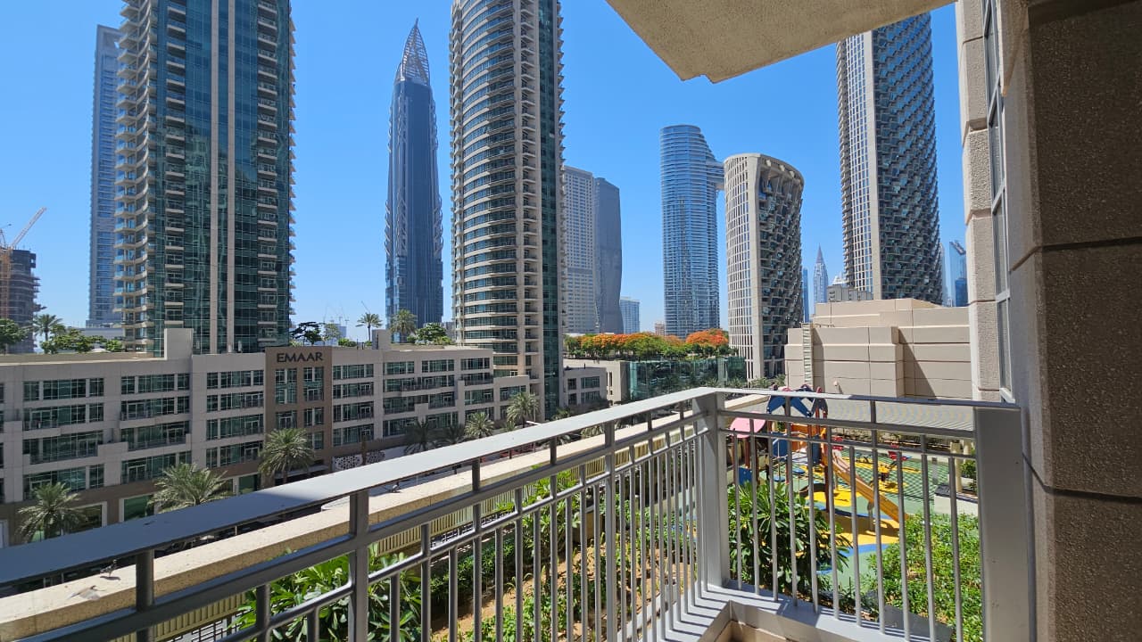 2 Bedroom Apartment for Sale in Standpoint Towers Downtown Dubai | Near Burj Khalifa & Dubai Mall